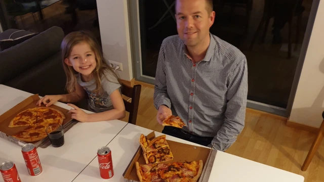 ፕ/ር ሃንሰን ምስ ጓሉ ሎራ ፒሳ እናበልዑ