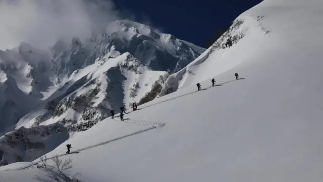 리시리섬은 니세코나 하쿠바 등 번화한 스키 관광지와는 전혀 다른 모습이다