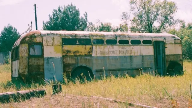 Тролейбус МТБ-82 у Копачах до пожежі