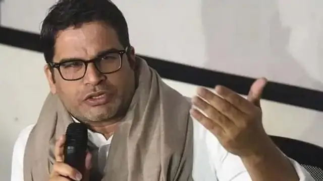 ఉత్తర్‌ప్రదేశ్ ఎన్నికల్లో కాంగ్రెస్ కూటమిని గెలిపిచలేకపోయారని ప్రశాంత్ కిశోర్‌ పై విమర్శలు కూడా ఉన్నాయి.