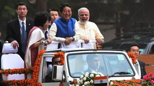 મોદી અને જાપાનના વડા પ્રધાન શિંજો એબે