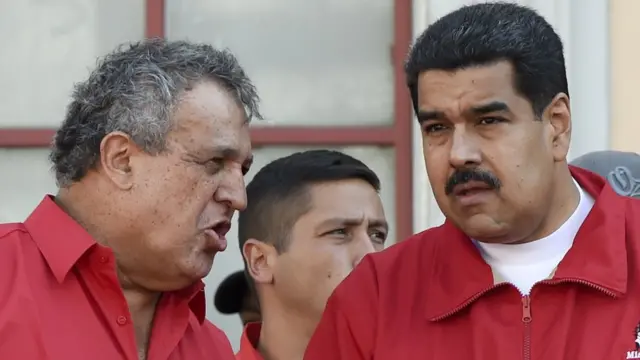 Eulogio del Pino, presidente de PDVSA y ministro de Petróleo, y Nicolás Maduro