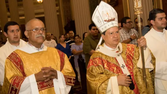 El arzobispo de San José, José Quirós