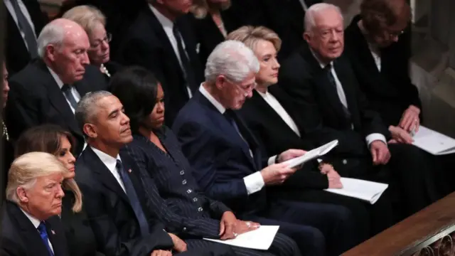 புஷ் சீனியரின் இறுதி சடங்கில் கலந்து கொண்ட, அதிபர் டிரம்ப், முன்னாள் அதிபர்கள் ஒபாமா, பில் கிளின்டன் மற்றும் ஜிம்மி கார்டர்