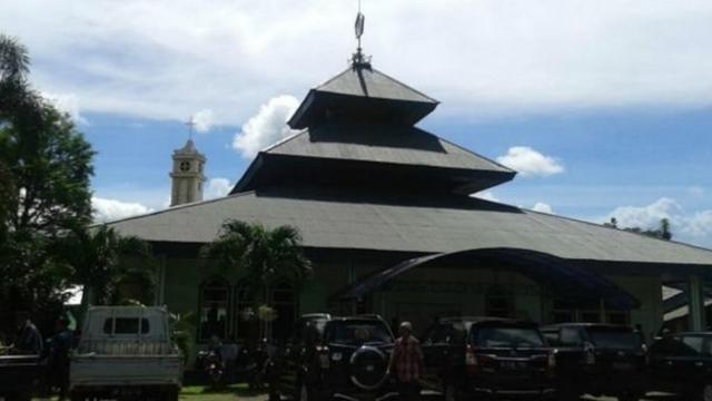 Masjid di Manado