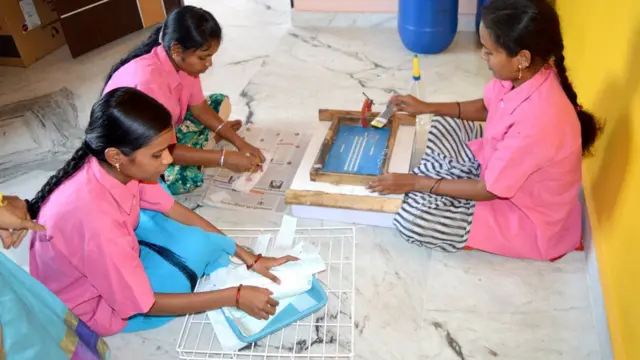 పరమేశ్వరి, పర్యావరణహిత ప్యాడ్స్