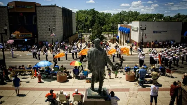 Vista de la Plaza Artigas en los Fiesta Days.