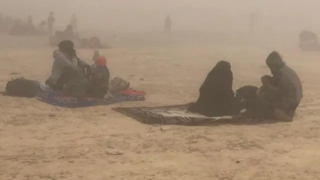 خلال يومين فقط تم اجلاء اكثر من تسعة آلاف من أسر التنظيم ومسلحيه