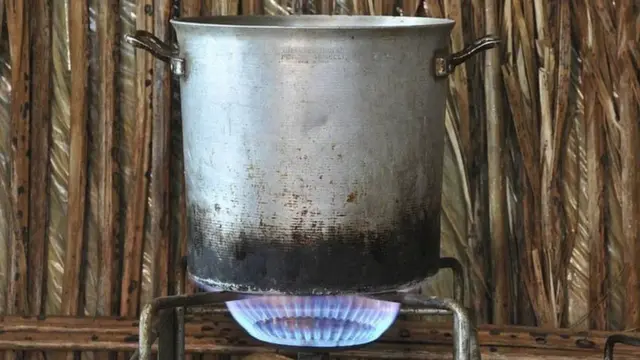 कोरोनाः वाफ घेतल्यामुळे कोरोना जातो का?