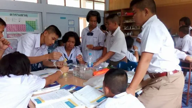 ปุณยาพร ผิวขำ