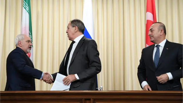 Çavuşoğlu, Lavrov ve Zarif