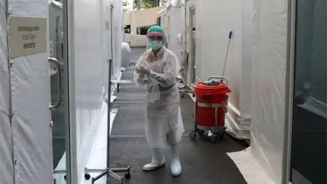 เจ้าหน้าที่สาธารณสุข