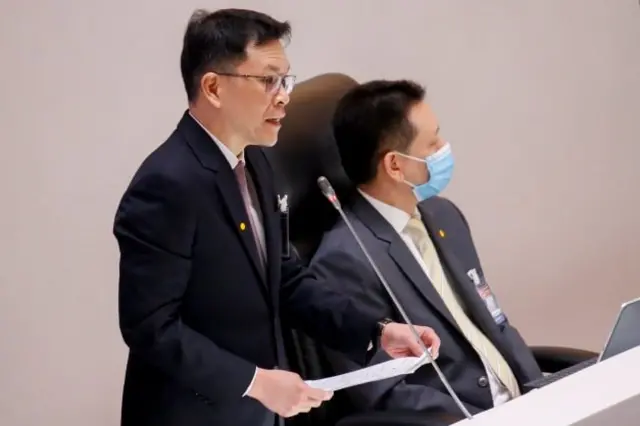 วิรไท สันติประภพ