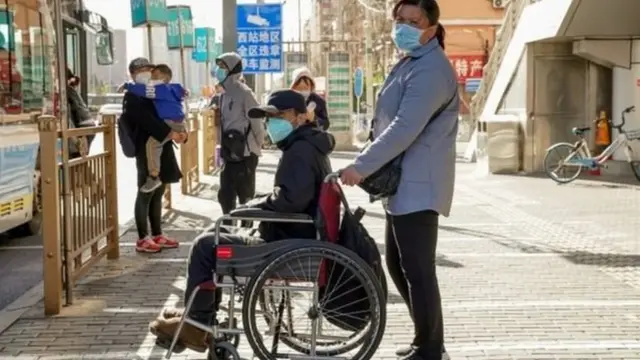 ኣብዚ ሰዓት፡ ቻይና ንኮሮናቫይረስ ከም ዝተቖጻጸረቶ ትኣምን።