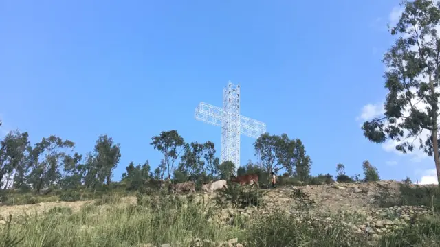 መስቀል ጮምዓ ጎቦ እንዳየሱስ