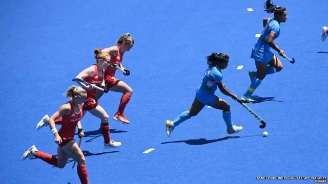 टोक्यो हॉकी मैच