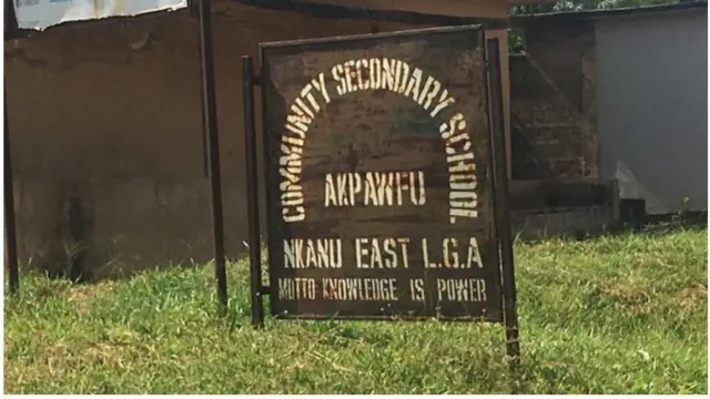 Akpawfu dị na Nkanu East, Enugwu Steeti