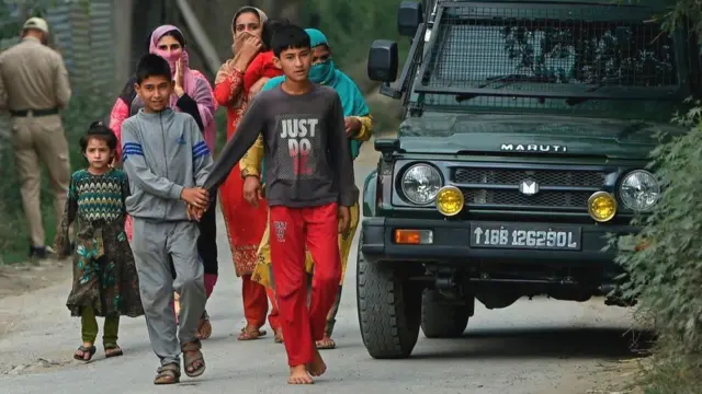 કાશ્મીરમાં લોકો