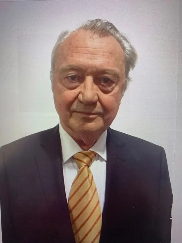 František Lipka je 80-godišnji slovački diplomata i lingvista, decenijama upućen u balkanska zbivanja