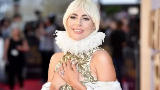 كانت "ليدي غاغا" منفتحة جدا عندما تحدثت عن تجربتها ومعاناتهامع الاكتئاب
