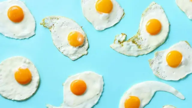 ஆக்சிஜன் சேரும் போது கொழுப்புச் சத்து கேடு விளைவிக்கும் - ஆனால் முட்டையில் உள்ள ஆக்சிஜனாக்குதலுக்கு எதிரான சத்துப் பொருட்கள் அப்படி நடக்காதவாறு தடுக்கின்றன.