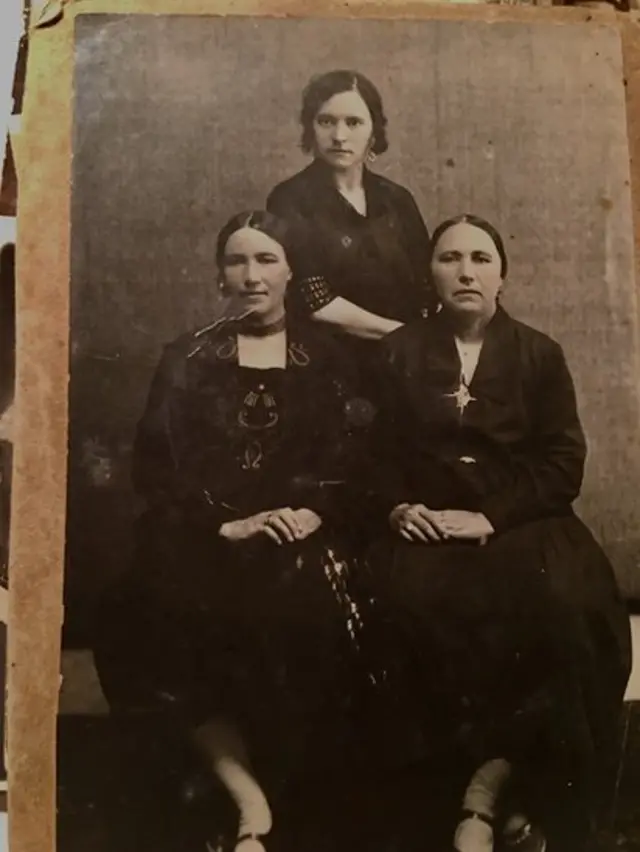 Katta klitorisning pornosi Yangi uyqu porno