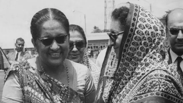 सिरिमाओ भंडारनायके आणि इंदिरा गांधी