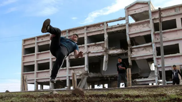 پارکور در شهر انخل در جنوب سوریه