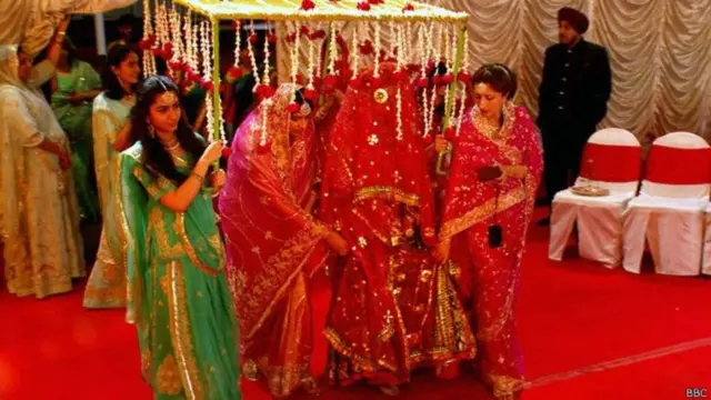 લગ્નની તસવીર