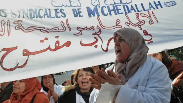 صورة لمظاهرة نظمها أطباء جزائريون في 2010