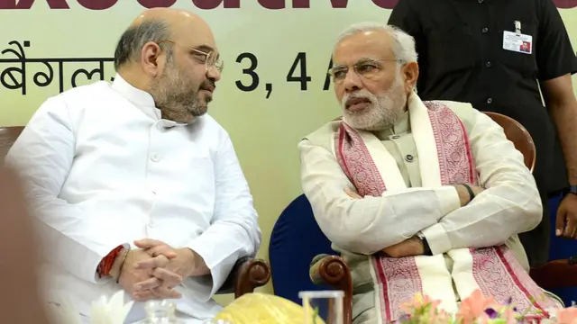 అమిత్ షా మోదీ