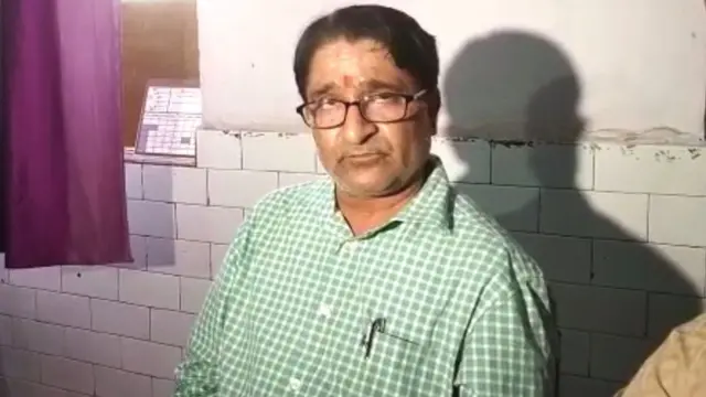 સ્કૂલ ઇન્ચાર્જ ચંદ્રભાનસિંહ સેહરાવત