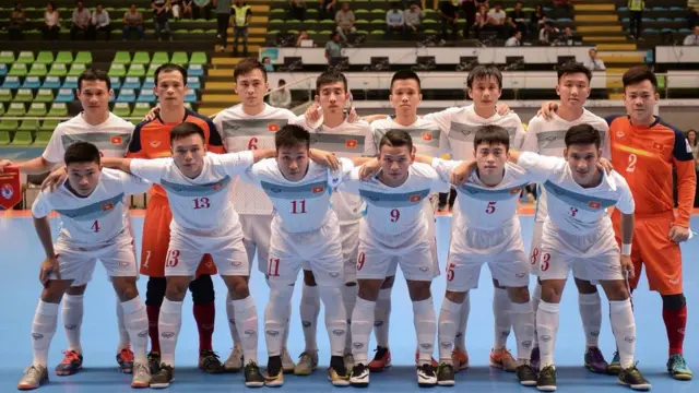 Futsal nam Việt Nam giành quyền tham dự Futsal World Cup 2016 hồi tháng 9 và lọt vào đến vòng 1/8