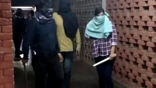 ਹਮਲੇ ਵਿੱਚ ਜੇਐੱਨਯੂ ਵਿਦਿਆਰਥੀ ਯੂਨੀਅਨ ਦੀ ਪ੍ਰਧਾਨ ਅਤੇ ਕਈ ਹੋਰ ਵੀ ਜ਼ਖਮੀ ਹੋਏ