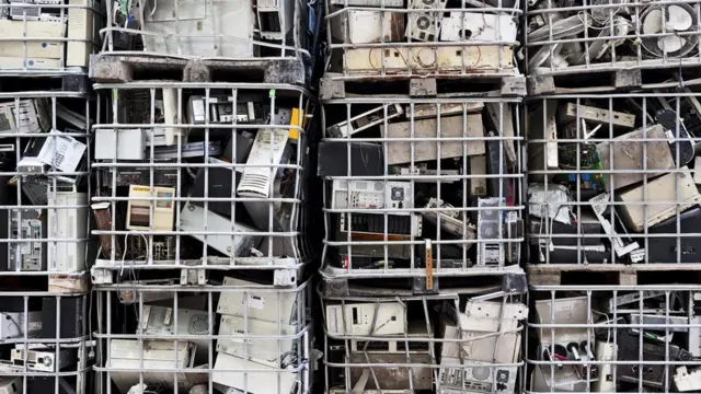 Человечество производит более 45 млн тонн электронного мусора в год