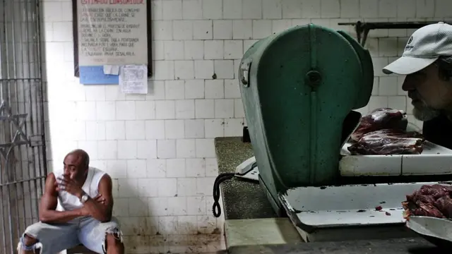 Carnicería kosher en Cuba.