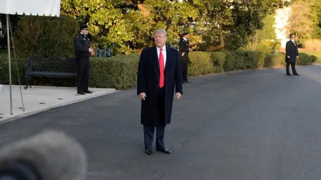 Donald Trump fala na Casa Branca