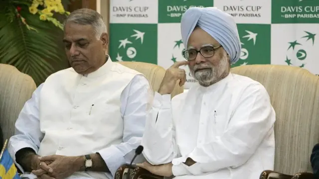 યશવંત સિંહા અને મનમોહન સિંહ