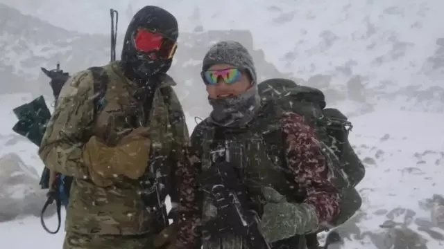 नेपालको उच्च हिमाली भूभागमा नेपाली सेनाको रेन्जर्स गणसँग अमेरिकी सेनाले संयुक्त तालिम गर्दै आएको छ