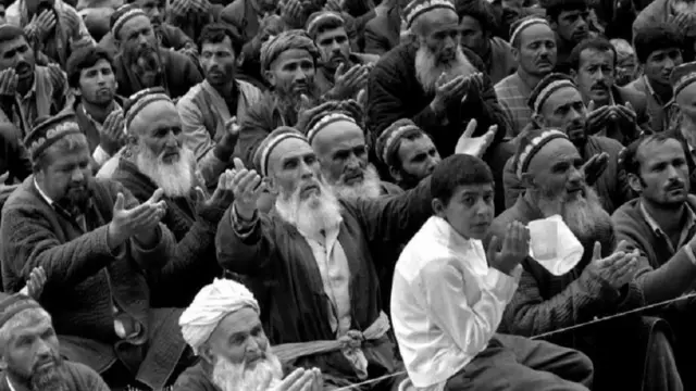 عالم پور