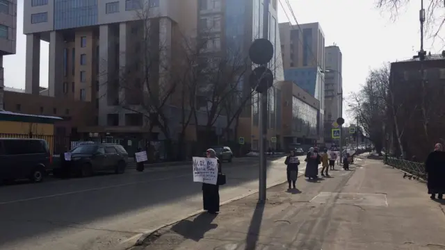 Акция у посольства