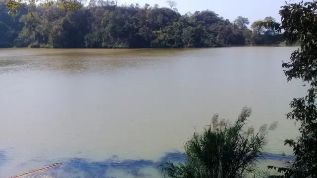 বগালেকের পানি ঘোলা হতে শুরু করেছে।