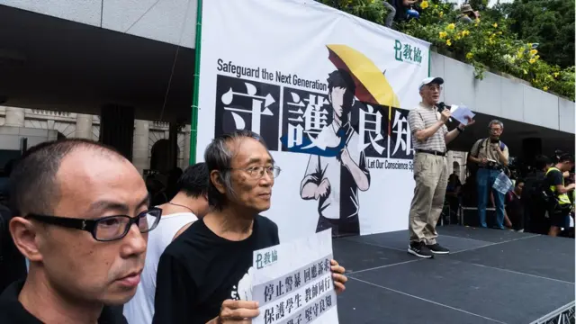 教協在2019年香港示威浪潮中曾舉辦遊行,反對香港政府當年建議修訂《逃犯條例》。