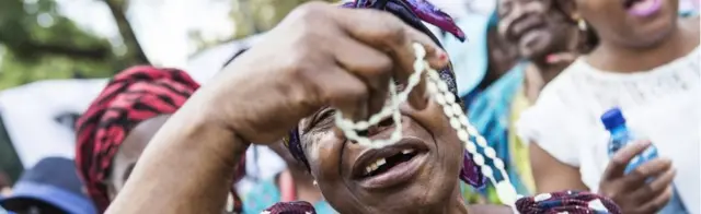 Ụmụnwaanyị na-eme ngọsịpụta