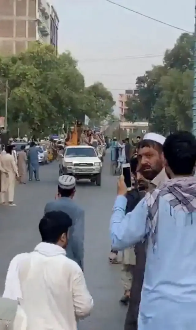 जलालाबादमा तालिबान