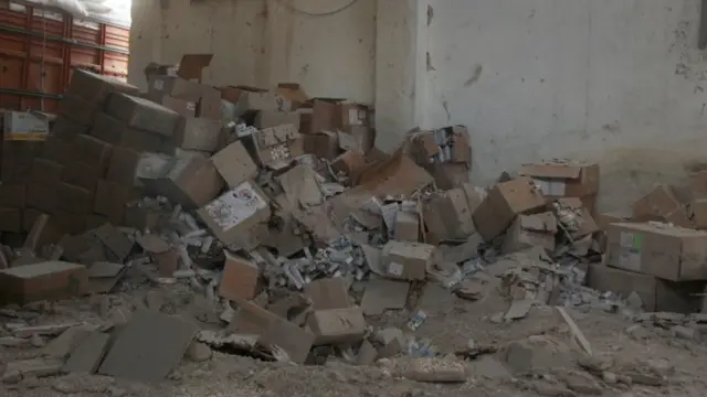 Kamyondan indirildikten hemen sonra tıbbi malzemeler imha edildi