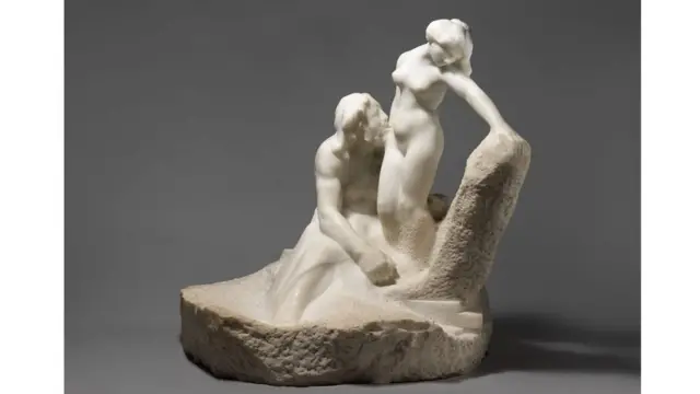 Pygmalion və Galetea heykəli