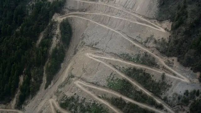 लिपुलेकमा भारतले बनाएको बाटो