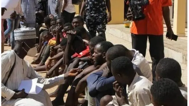 Awọn afurasi to se ariya ibalopọ ati onihooho