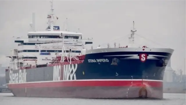 سٹینا امپیرو